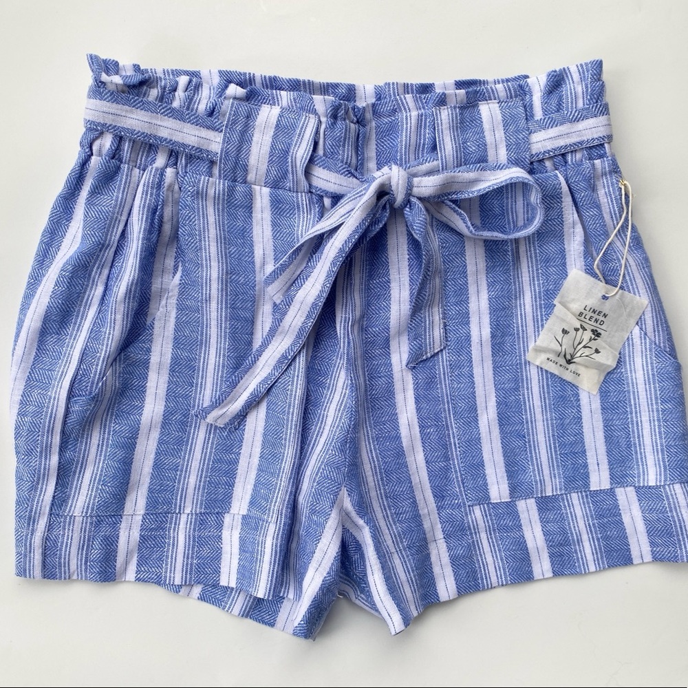 Indigo Rein Linen Blend Shorts - M